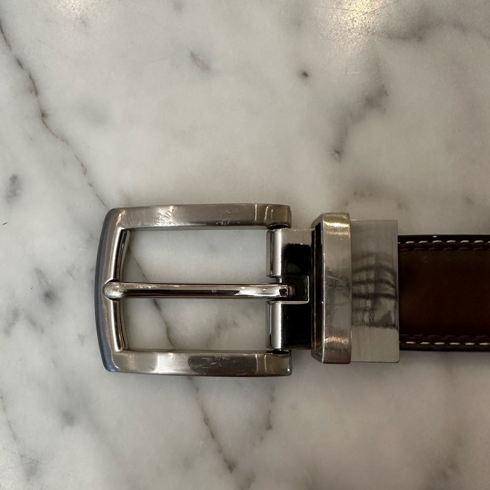 Reversible Leather Belt in Black or Brown - Size Youth 24